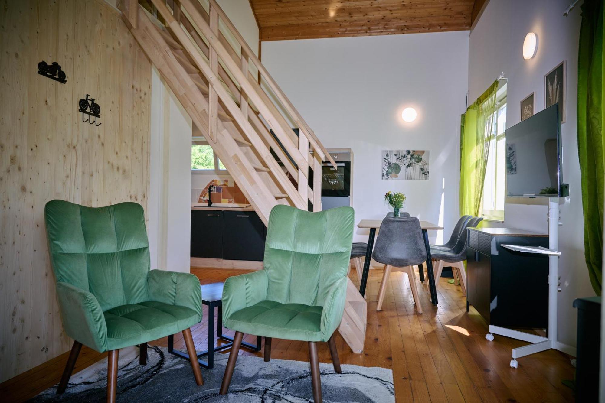 Kantor Village Am Millstaetter See - Boutique-Chalets Und Lodges Millstatt Ngoại thất bức ảnh